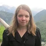 Бріттані Холл